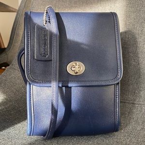 Vintage Coach Navy Scooter Crossbody Leather 9893